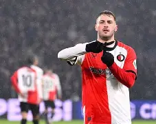 开云-关于里程碑夜费耶诺德门线救险塔图姆连续十二场比赛得分超过势不可挡，夏洛特黄蜂绝杀压哨备战欧超杯都惊呆了的信息